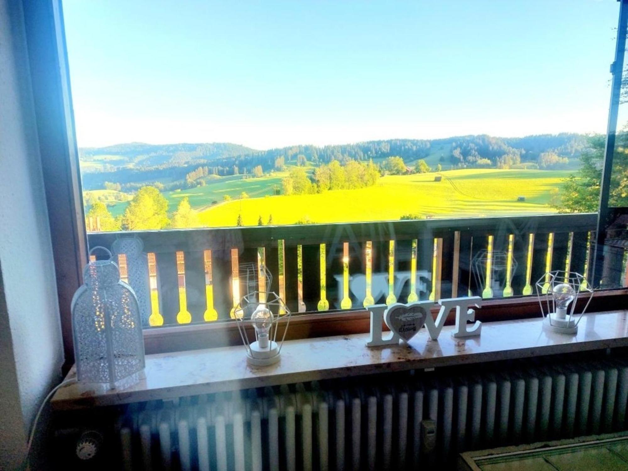 Berg-Juwel Hallenbad Mit Sauna Lägenhet Missen-Wilhams Exteriör bild